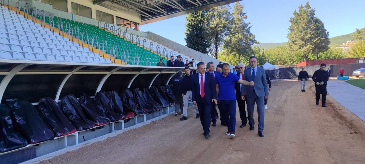 Muğla Valisi Dr. İdris Akbıyık: “Stadyum Pazar Günkü Maça Hazır” 6
